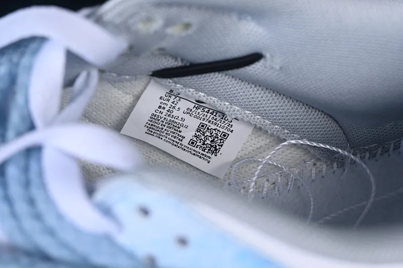 All categories Nk SB Dunk Series Nk SB Dunk Low High-end customized low-top sneakers Nike SB Dunk Low straps low-top casual sneakers HF5441-105